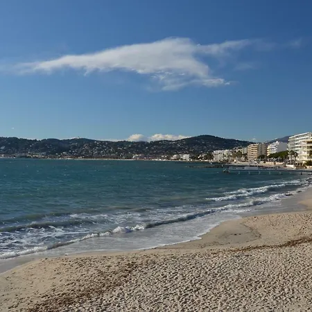 2 Pieces Renove Vieil 5 Minutes Plage Апартаменти