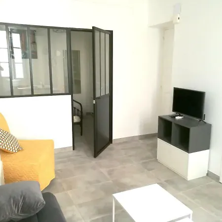 Daire 2 Pieces Renove Vieil 5 Minutes Plage